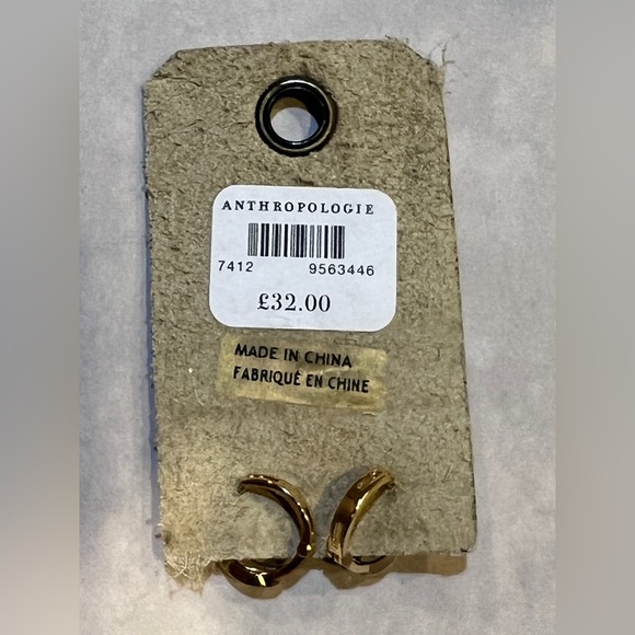 💎 NWT! ANTHROPOLOGIE Gold Huggies - Picture 3 of 4